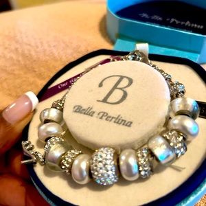 Vintage BELLA PERLINA- friendship bracelet. NIB